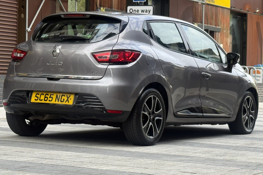 Renault Clio 