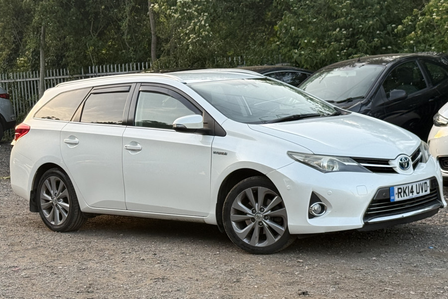 Toyota Auris 