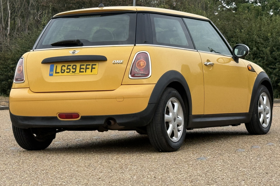 MINI Hatch 