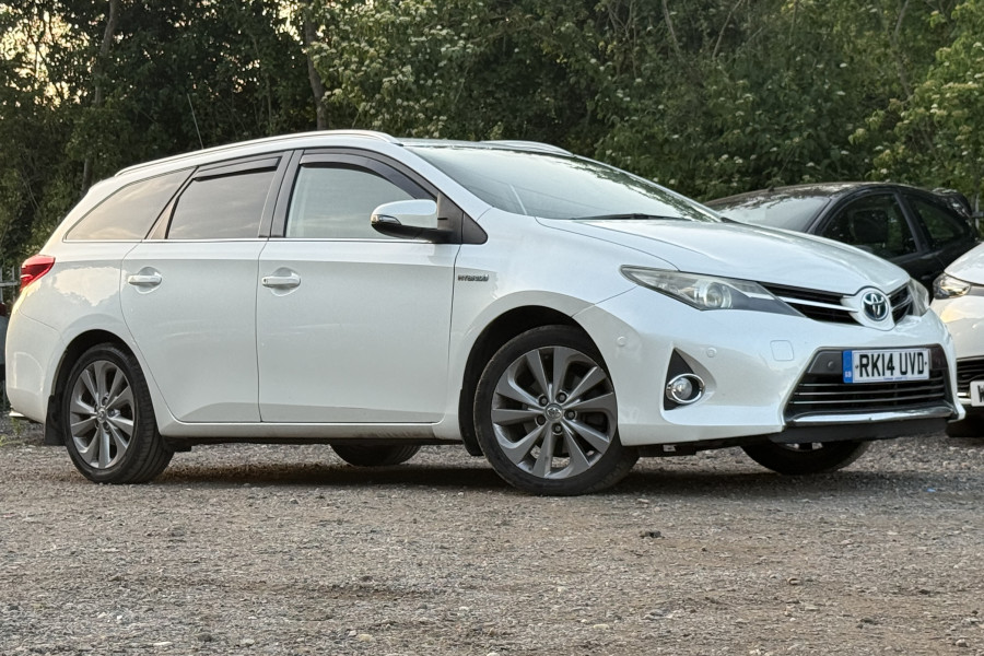 Toyota Auris 