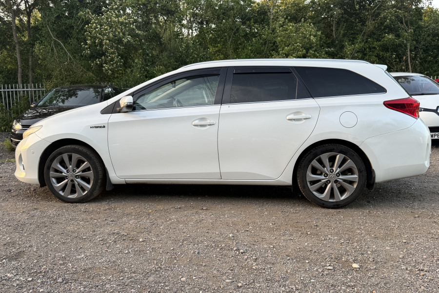 Toyota Auris 